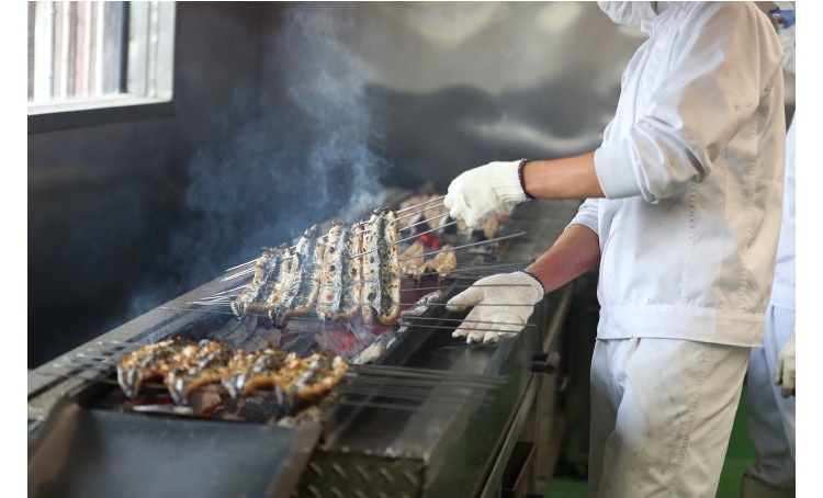 炭火手焼きのうなぎ